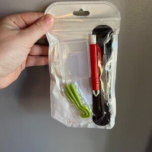 Tick Removal Tool Kit Dog Cat Pet NEW